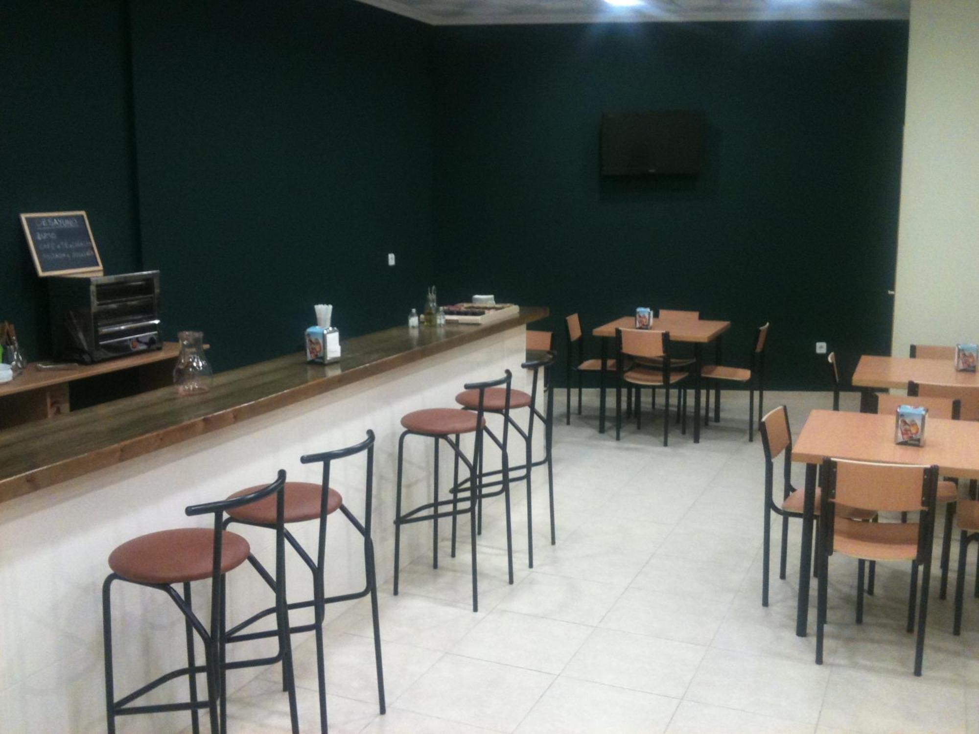 Hotel Rc Ramon Y Cajal Куенка Екстериор снимка