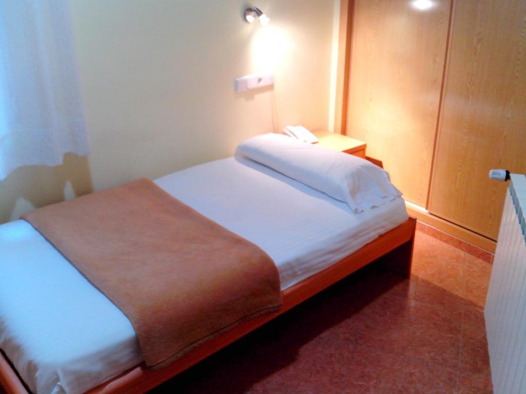 Hotel Rc Ramon Y Cajal Куенка Стая снимка
