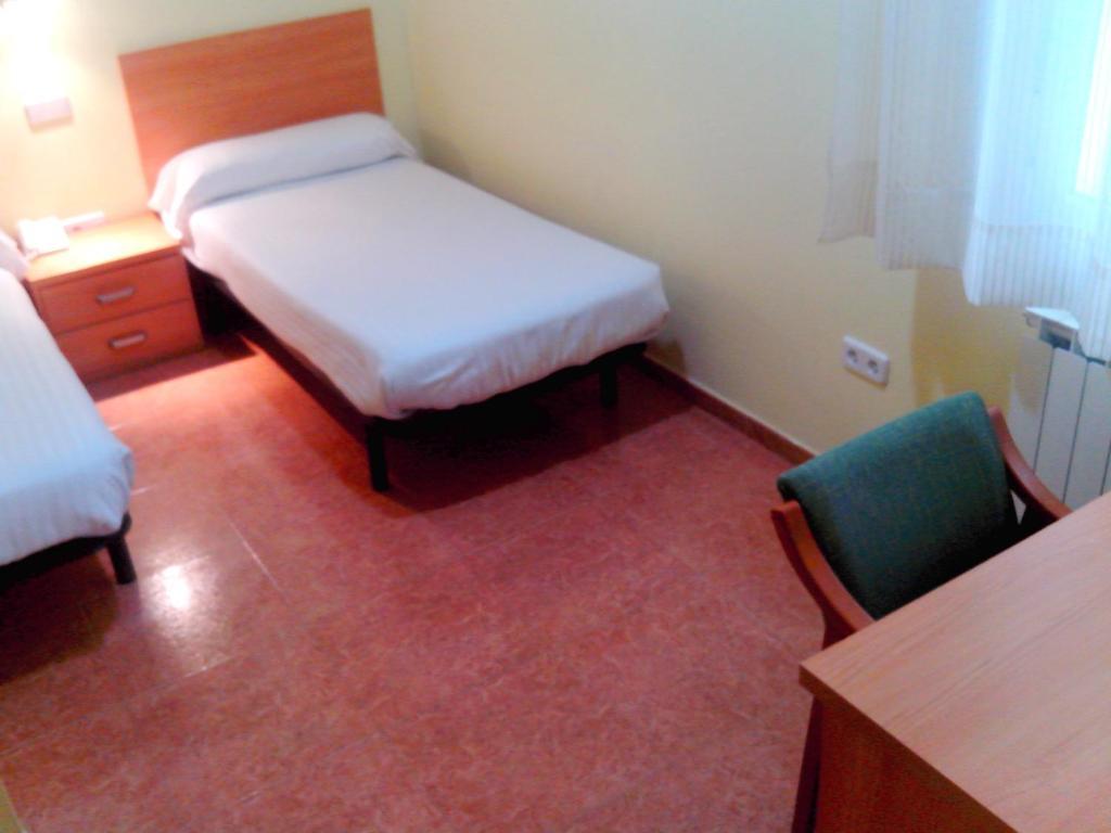 Hotel Rc Ramon Y Cajal Куенка Стая снимка