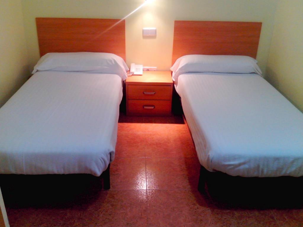 Hotel Rc Ramon Y Cajal Куенка Стая снимка